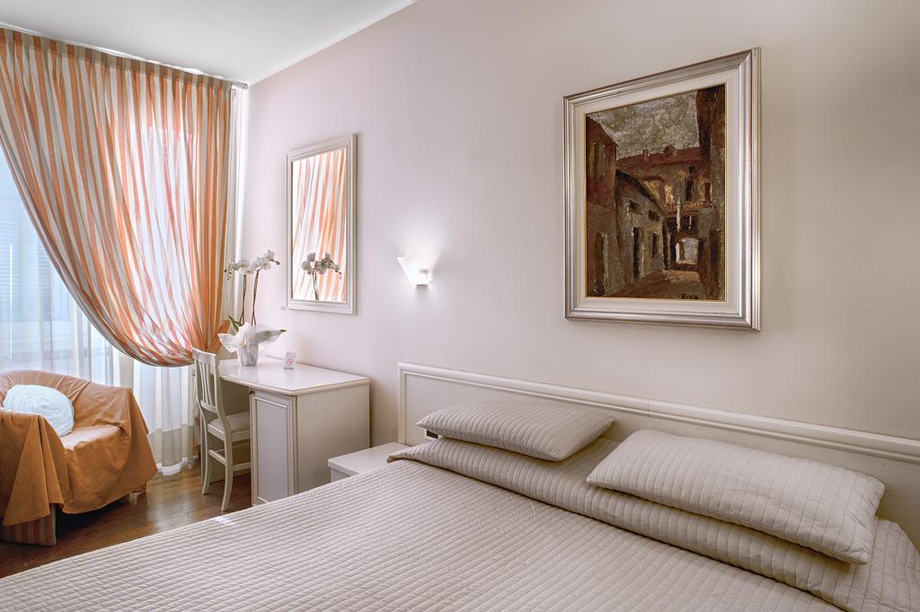 Hotel Cortese Σαν Ρέμο Δωμάτιο φωτογραφία